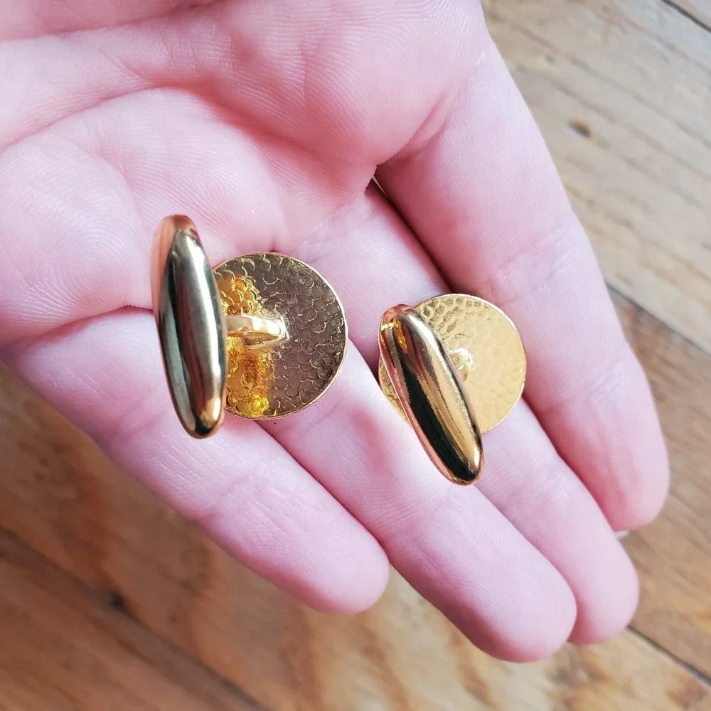 H&Q‎ blue and gold tone Sporrong cufflinks vintage